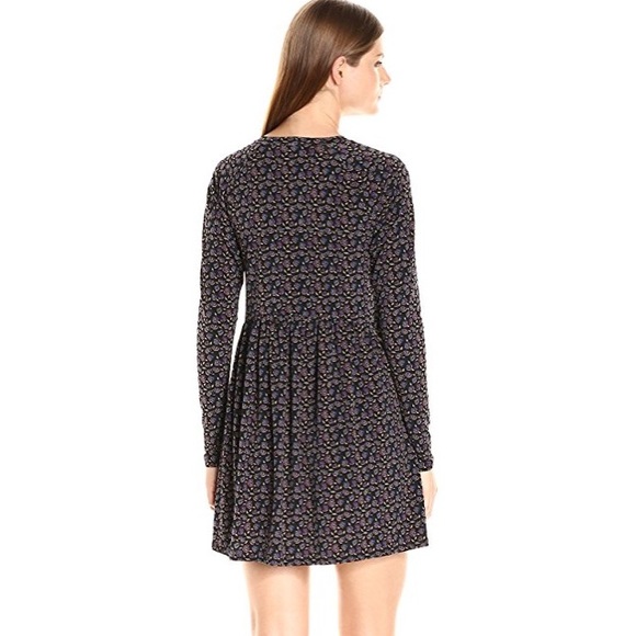 BCBG Generation Long Sleeve Baby Doll Dress - Picture 2 of 8